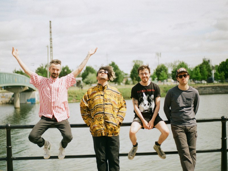 Gulfer – “Greetings” b/w “Barely”