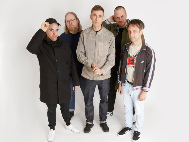 High Vis – “Blending”