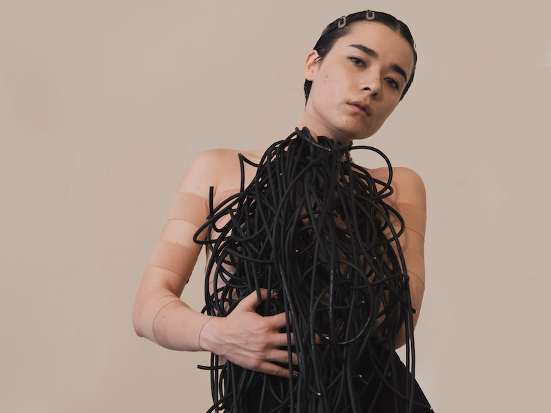 Miss Grit – “Lain (phone clone)”