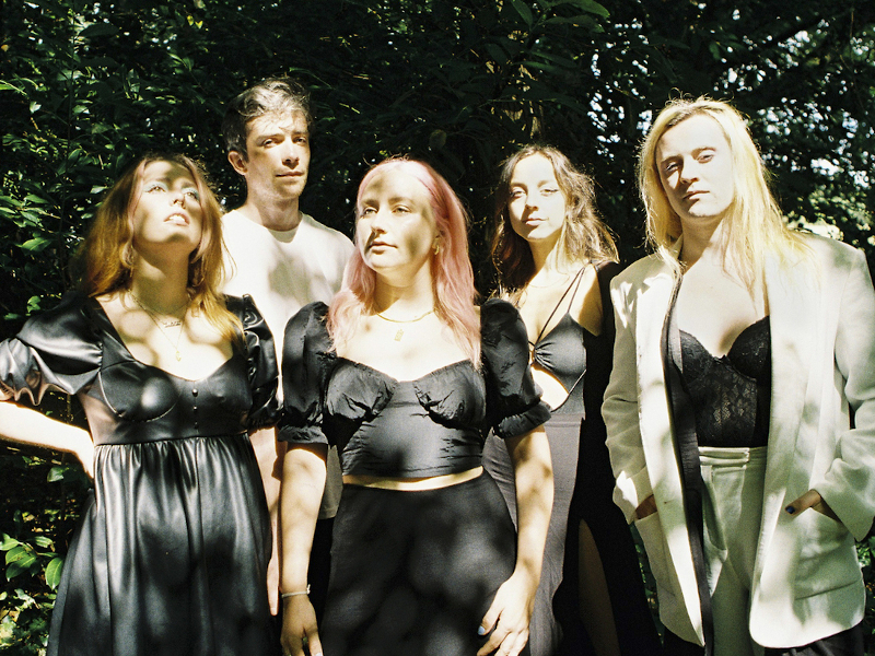 M(h)aol – “Period Sex”