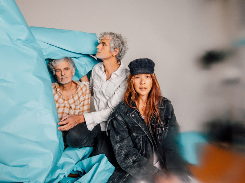 Blonde Redhead – “Snowman”