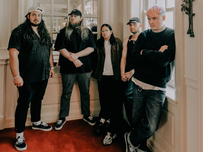 Knocked Loose – “Deep In the Willow” b/w “Everything Is Quiet Now”