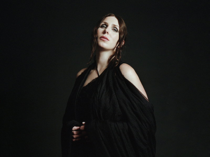 Chelsea Wolfe – “Whispers In The Echo Chamber”