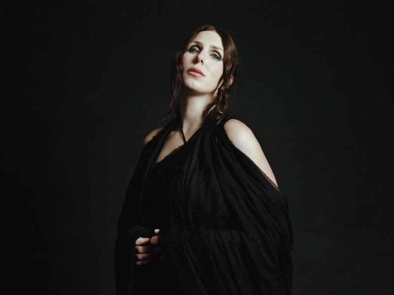 Chelsea Wolfe – “Whispers In The Echo&nbsp;Chamber”