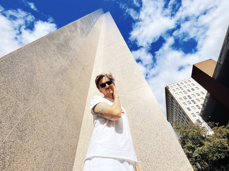 dazy – “Forced Perspective”