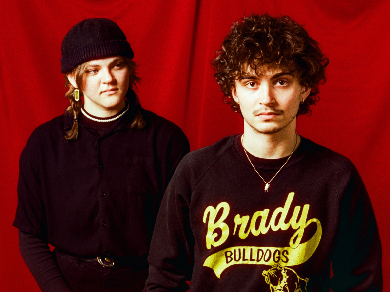 Friko – “Crashing Through”
