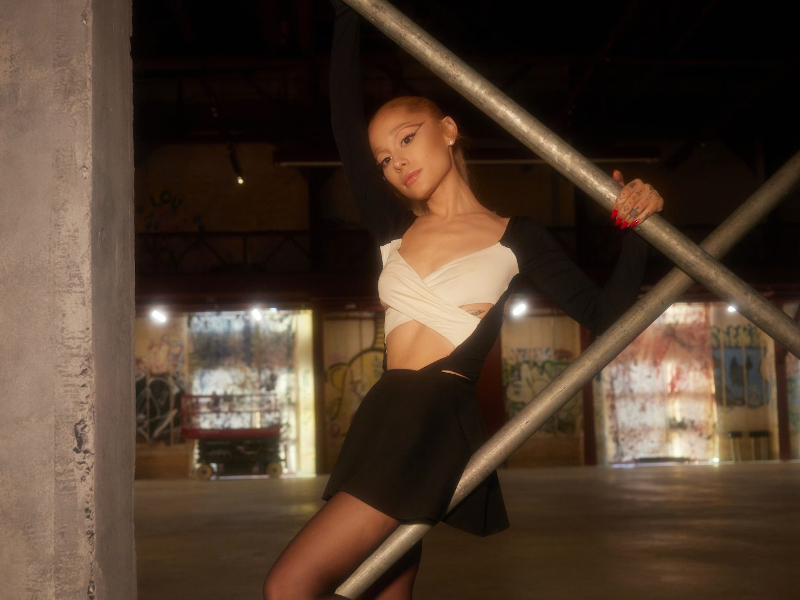 Ariana Grande – “yes,&nbsp;and?”