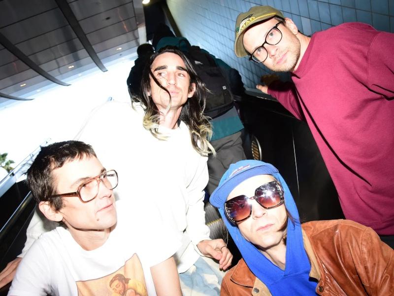 DIIV – “Brown Paper Bag”