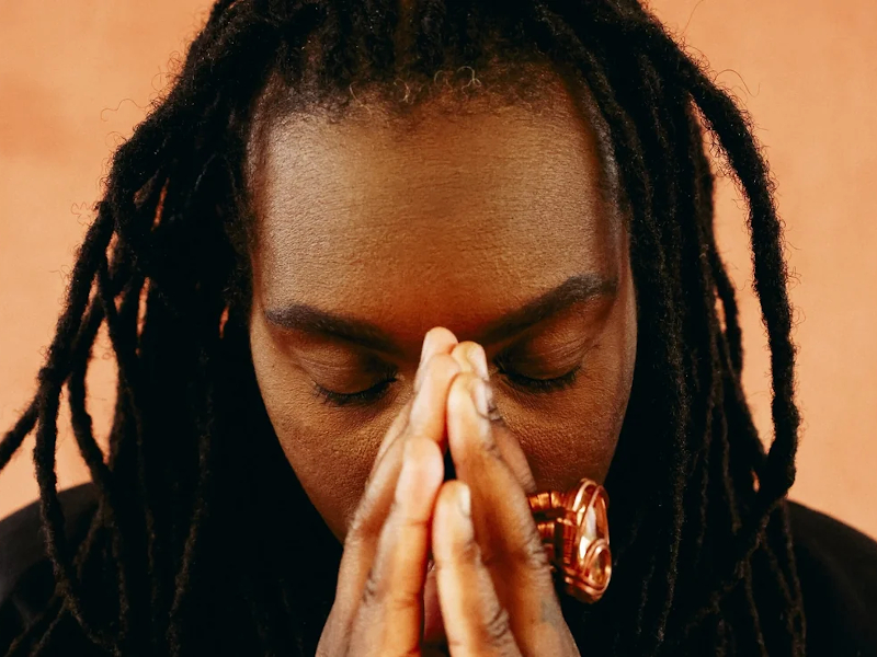 Jlin – “Summon”