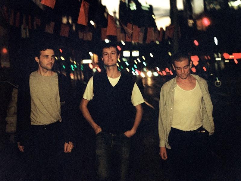 Cola – “Pallor Tricks”