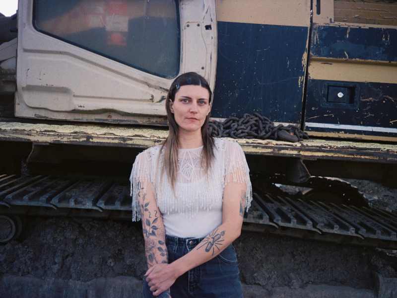 Midwife – “Killdozer”