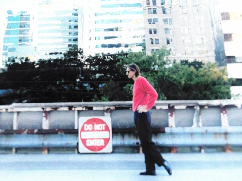 dazy feat. MSPAINT – “IT’S ONLY A SECRET(if you repeat it)”