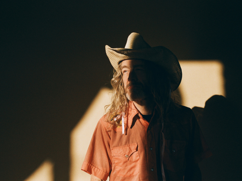 Alan Sparhawk with Trampled By Turtles – “Stranger”