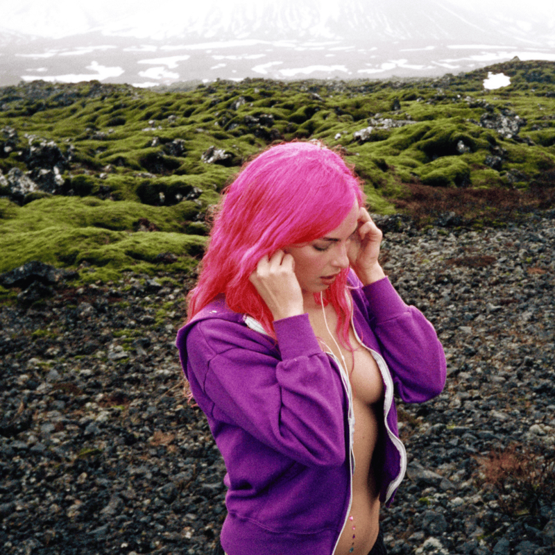 Addison Rae – “Headphones On”