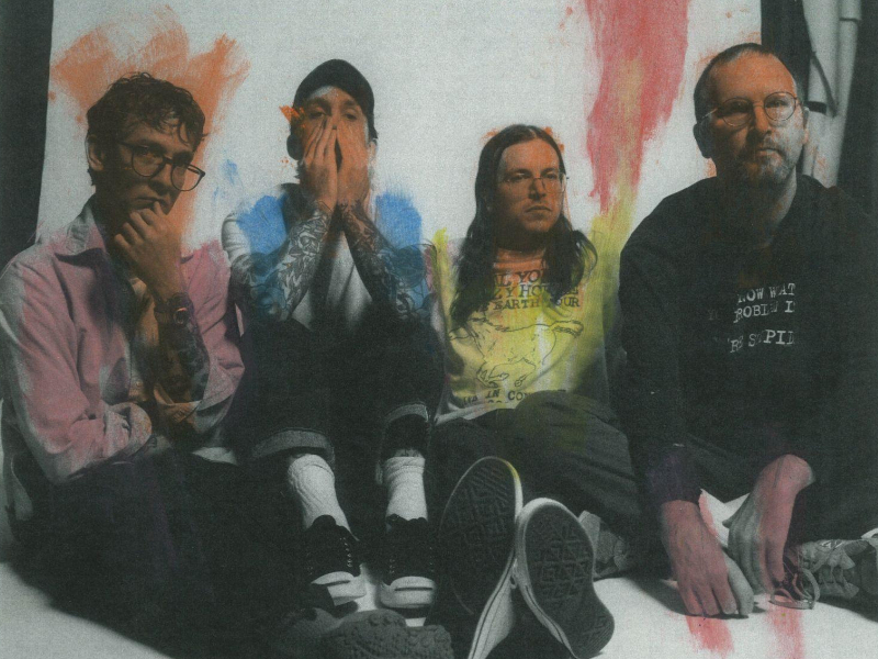 Hotline TNT – “Julia’s War”