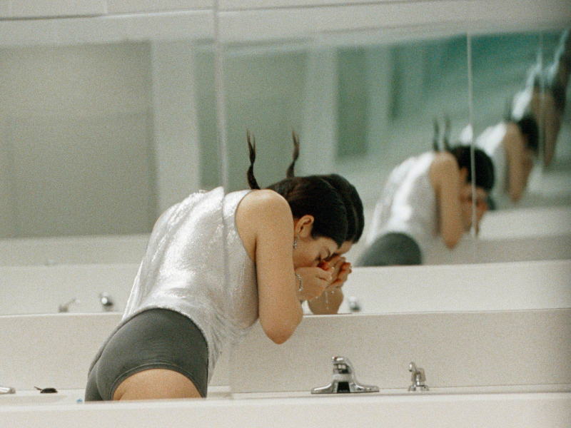 Lorde – “Hammer”