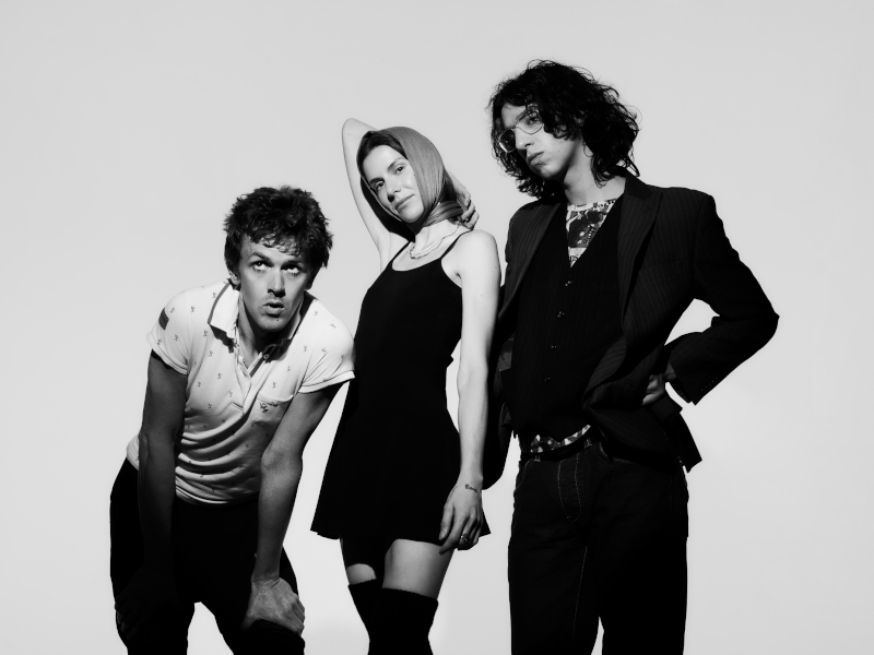 bar italia – “Fundraiser”