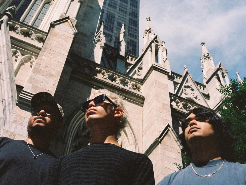 A press photo of the band Glare.