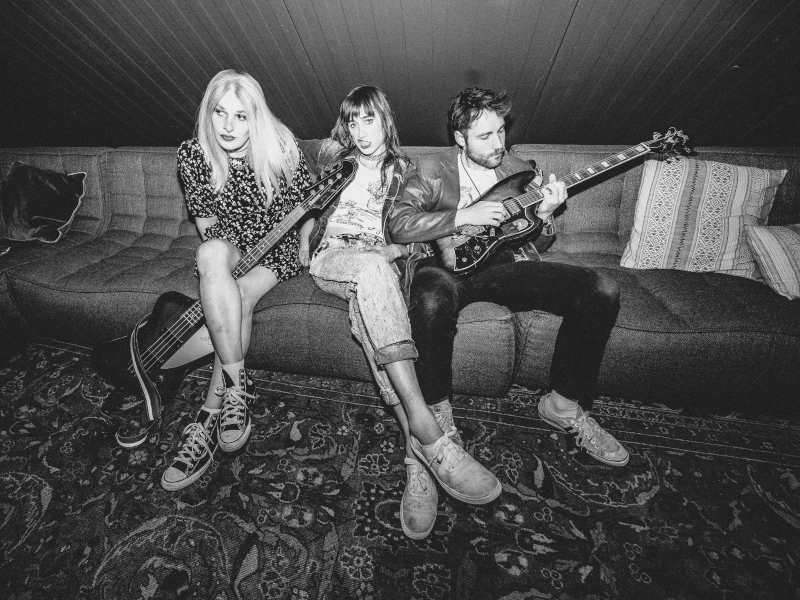 Ekko Astral – “horseglue”