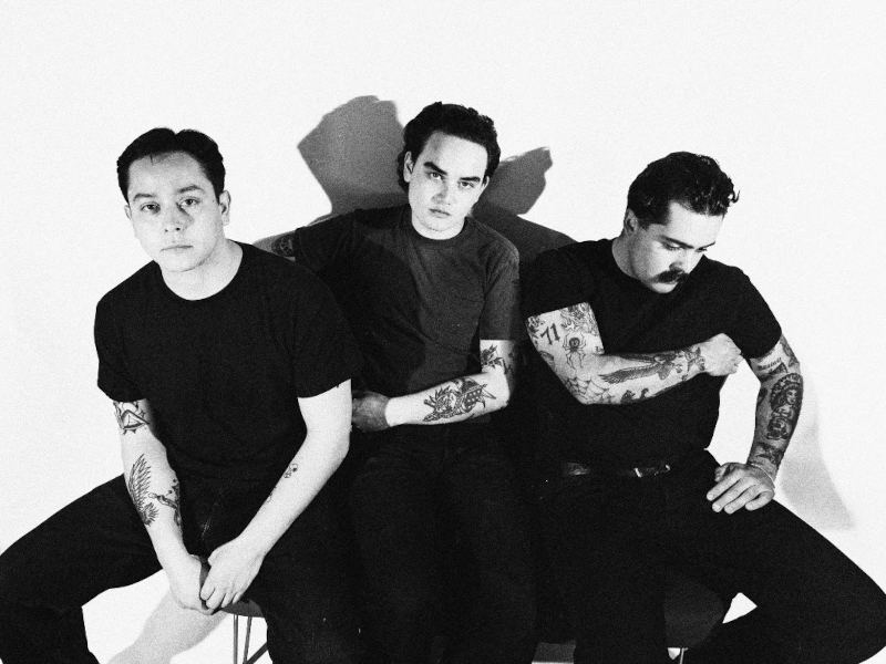 A press photo of the band Knumears.