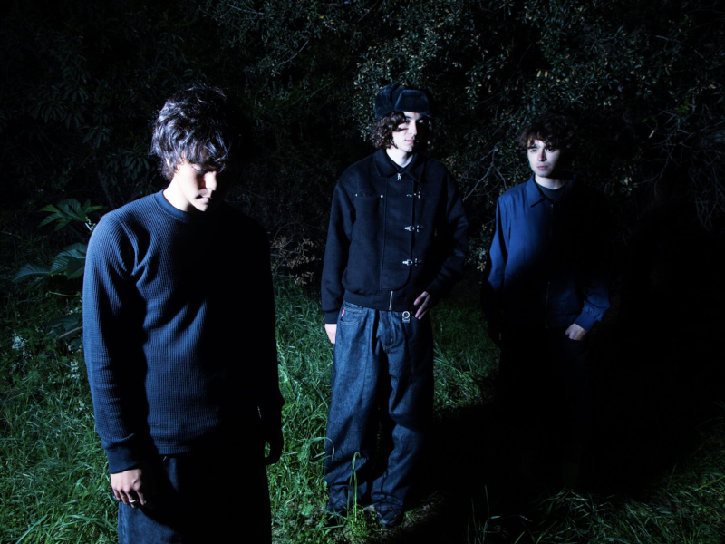 A press photo of the band Midrift.