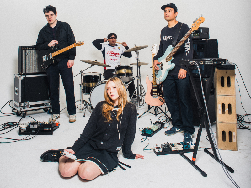 Buzz Sound: 16 Underground